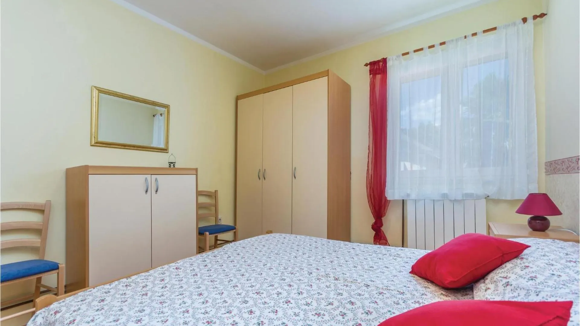 2 Bedroom Nice Apartment In Poreč Chorwacja